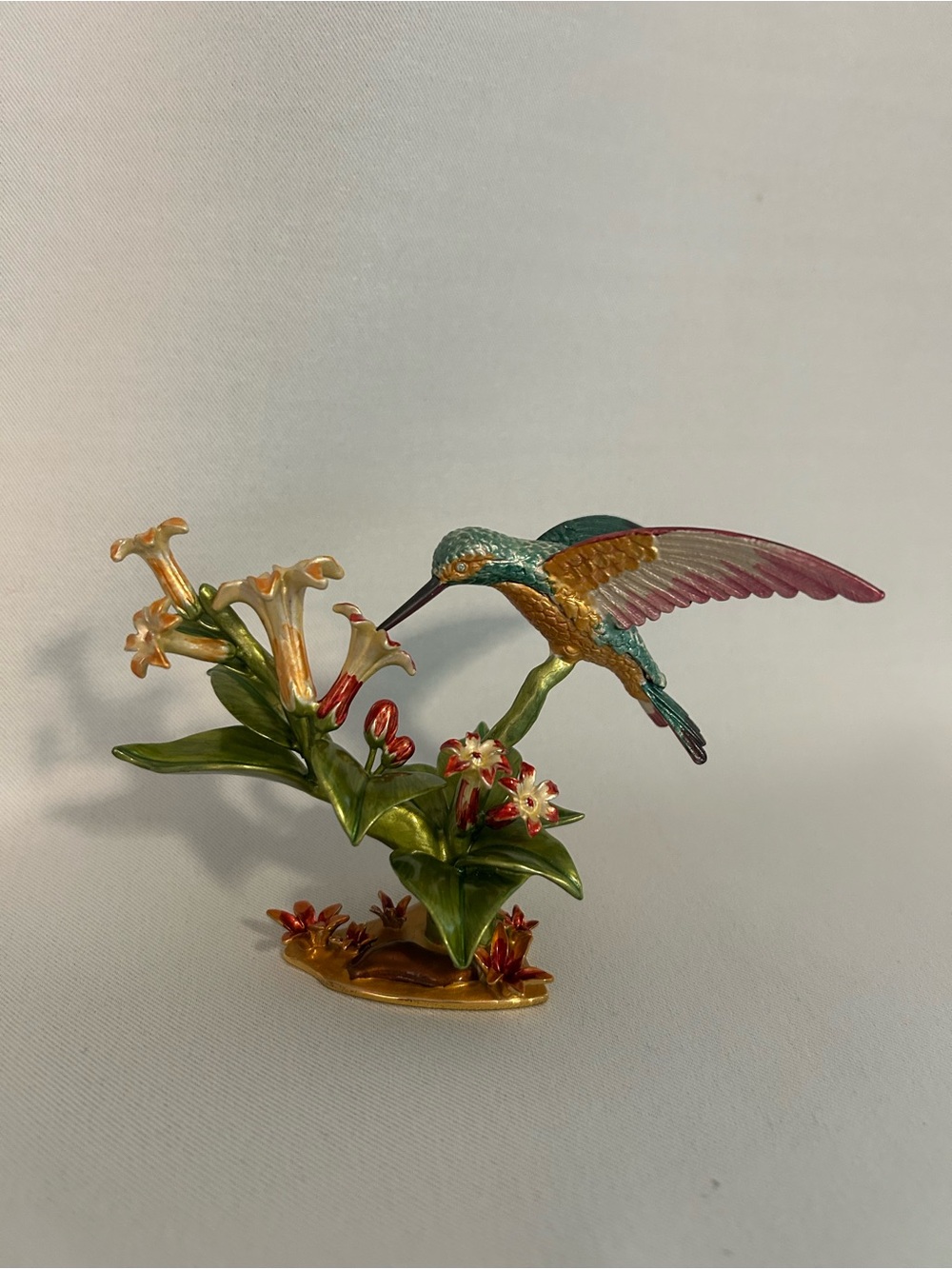 Joan Rivers Flights of Fantasy Hummingbird Floral Accent Figurine